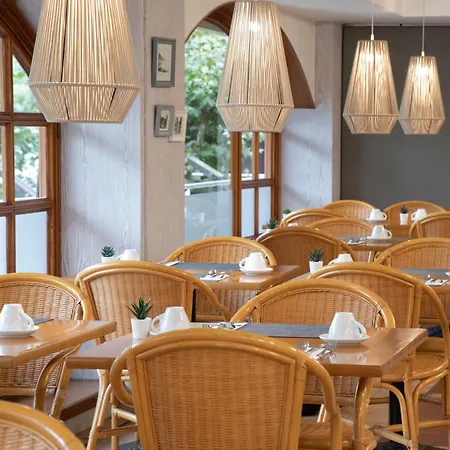 Отель Prestige Mar Y Sol Росас