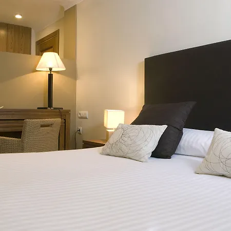 Отель Prestige Mar Y Sol Росас